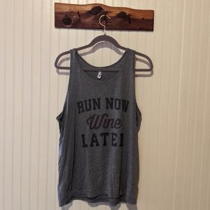 🌿Gray Workout Tank (Wine theme)